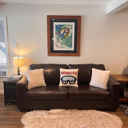 Tastefully Remodeled Condo At Mammoth Ski & Racquet Club, Hot Tub, Garage, 10 Min Walk To Ski Lifts 马姆莫斯湖 外观 照片