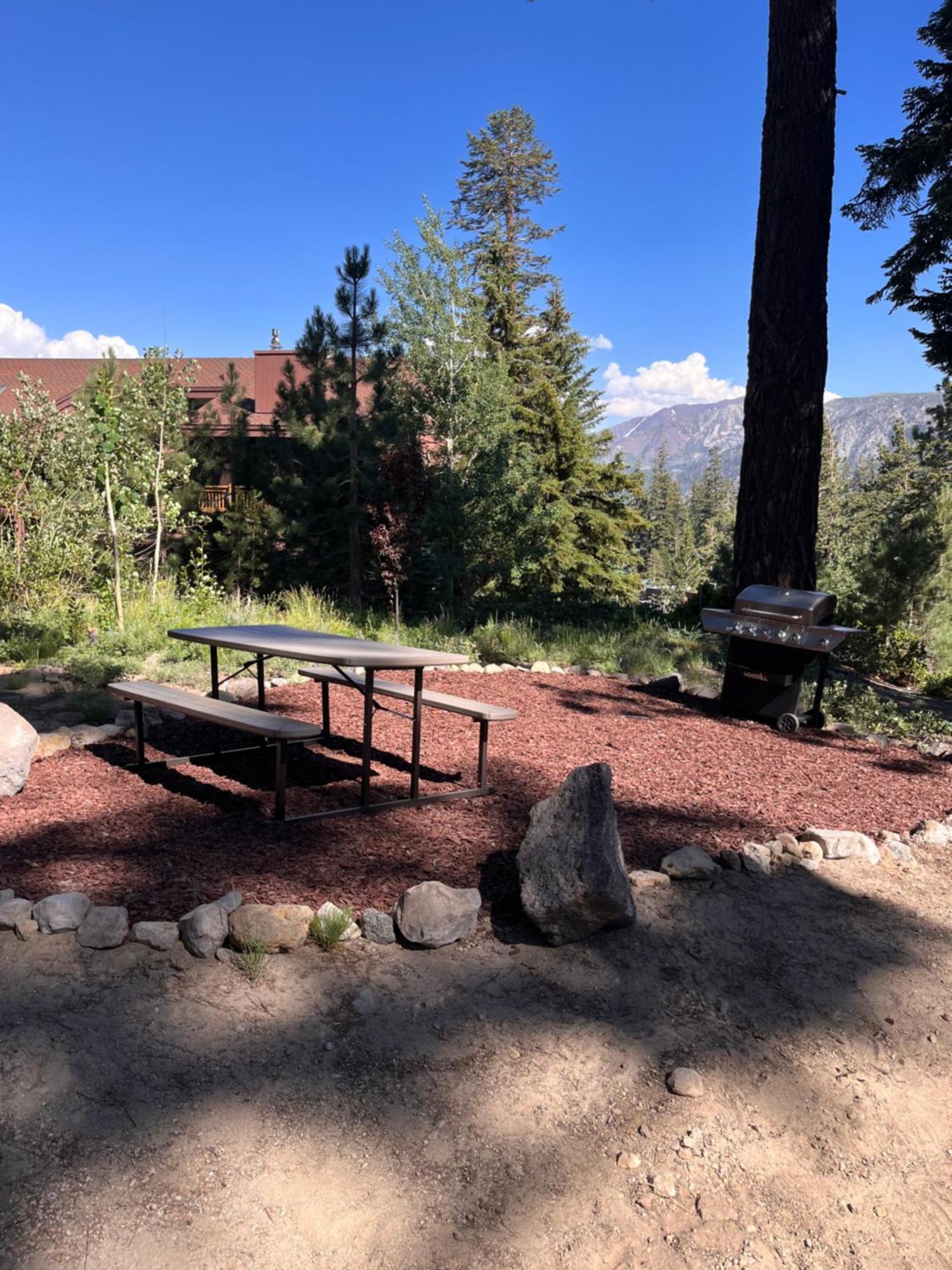 Tastefully Remodeled Condo At Mammoth Ski & Racquet Club, Hot Tub, Garage, 10 Min Walk To Ski Lifts 马姆莫斯湖 外观 照片