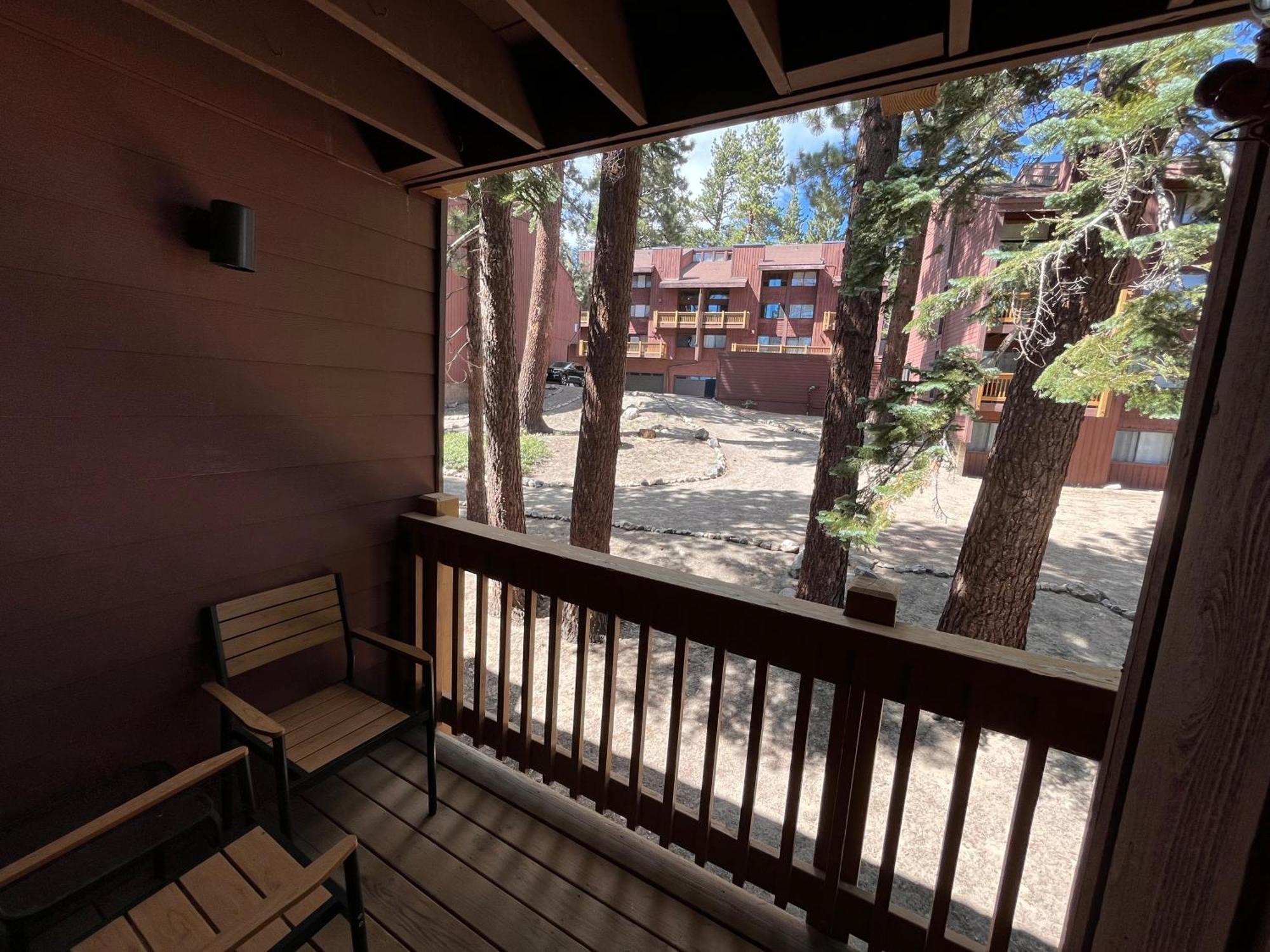 Tastefully Remodeled Condo At Mammoth Ski & Racquet Club, Hot Tub, Garage, 10 Min Walk To Ski Lifts 马姆莫斯湖 外观 照片