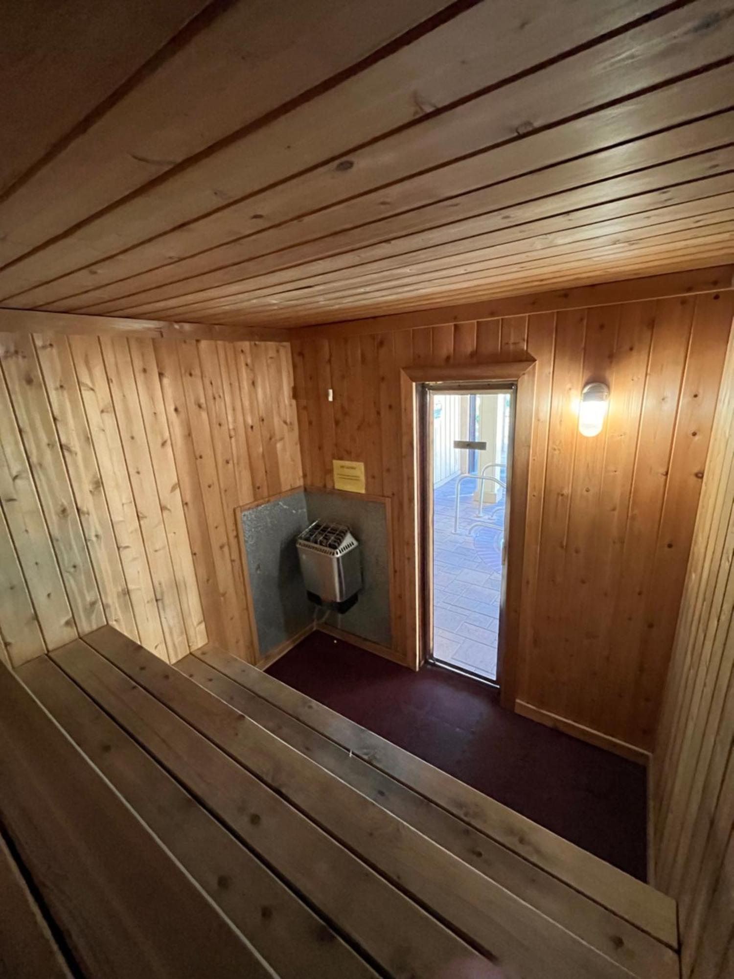 Tastefully Remodeled Condo At Mammoth Ski & Racquet Club, Hot Tub, Garage, 10 Min Walk To Ski Lifts 马姆莫斯湖 外观 照片