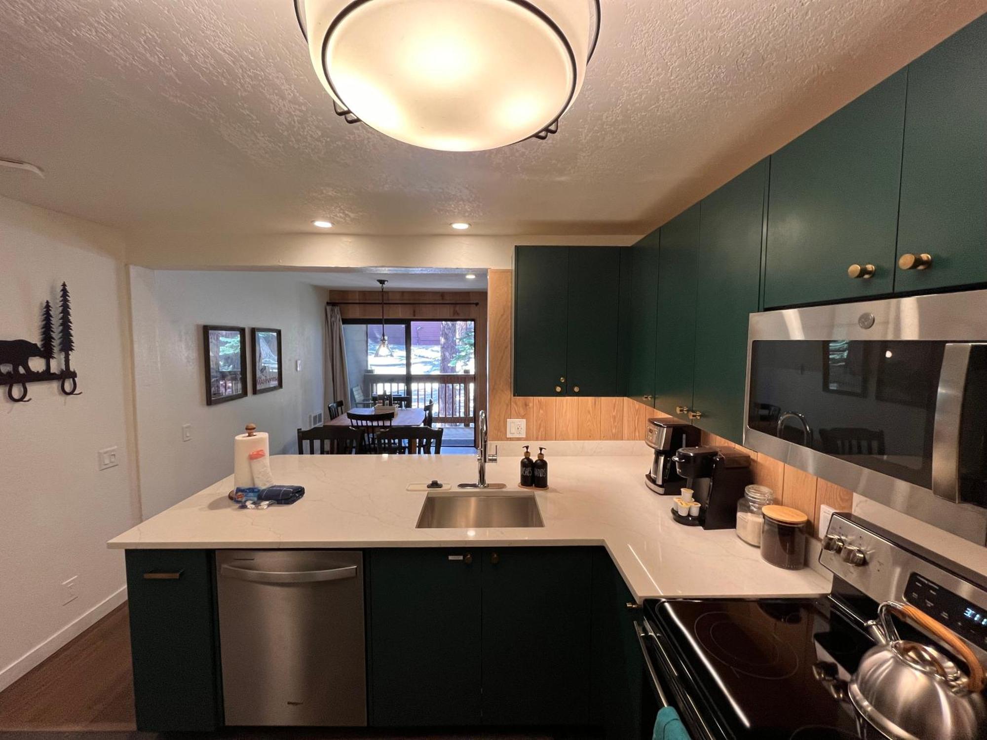 Tastefully Remodeled Condo At Mammoth Ski & Racquet Club, Hot Tub, Garage, 10 Min Walk To Ski Lifts 马姆莫斯湖 外观 照片