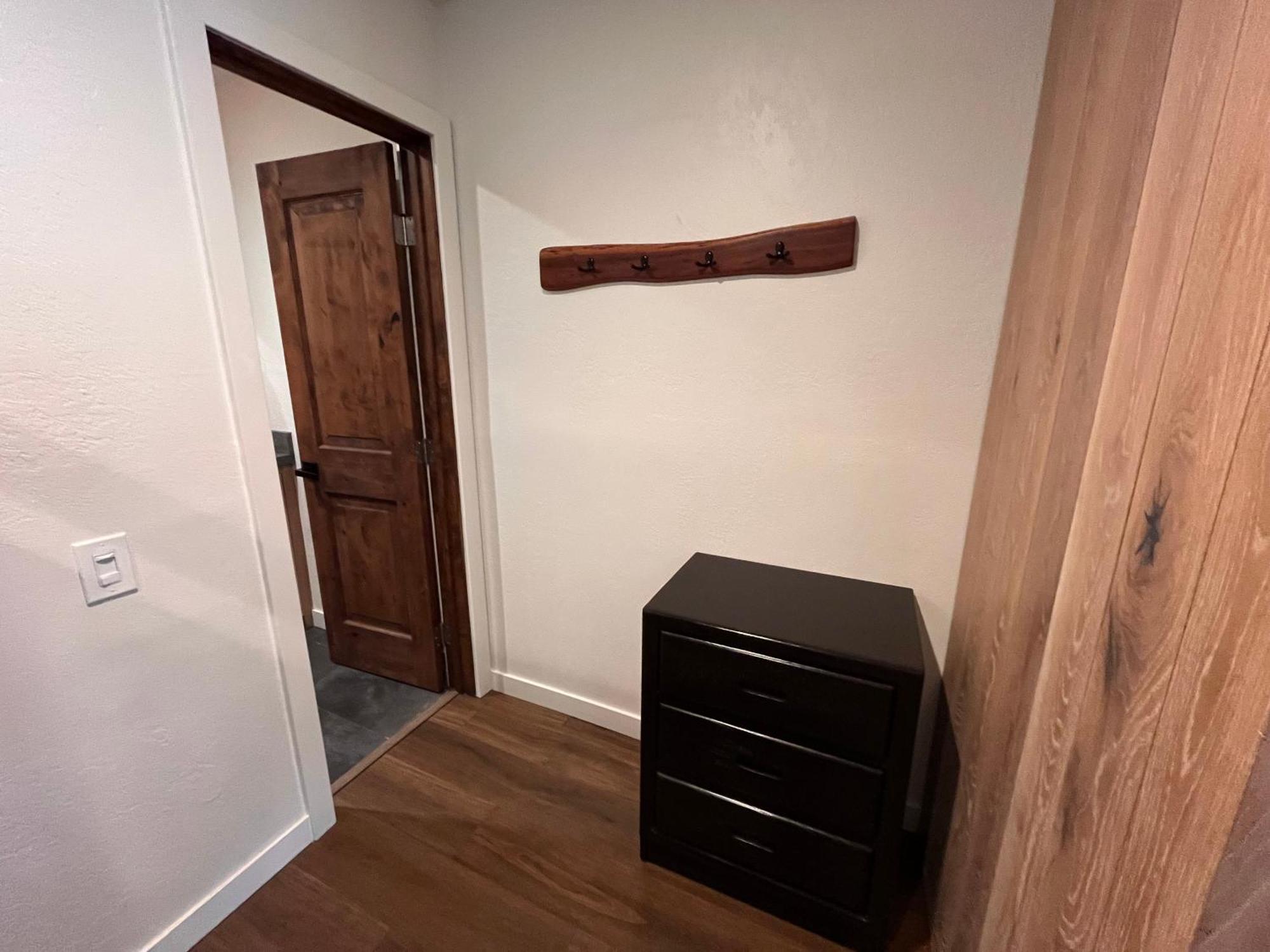 Tastefully Remodeled Condo At Mammoth Ski & Racquet Club, Hot Tub, Garage, 10 Min Walk To Ski Lifts 马姆莫斯湖 外观 照片
